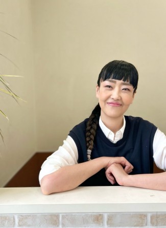 M.Andou