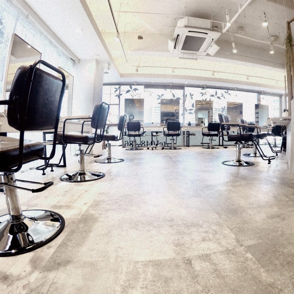 心地よいサロン時間を ～明るく開放的な店内～＊Blossom朝霞台店