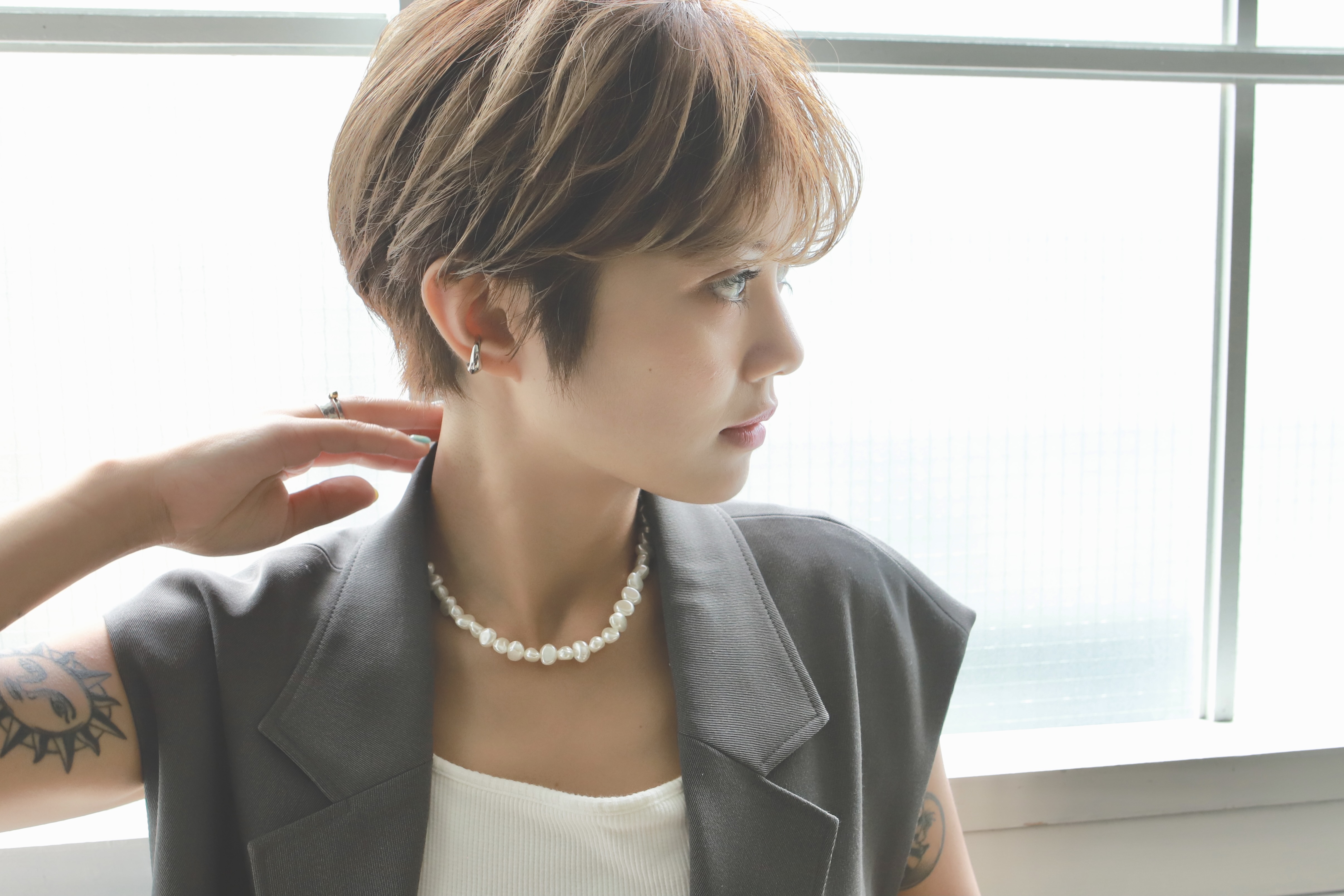 女性らしい丸みのあるショートヘア